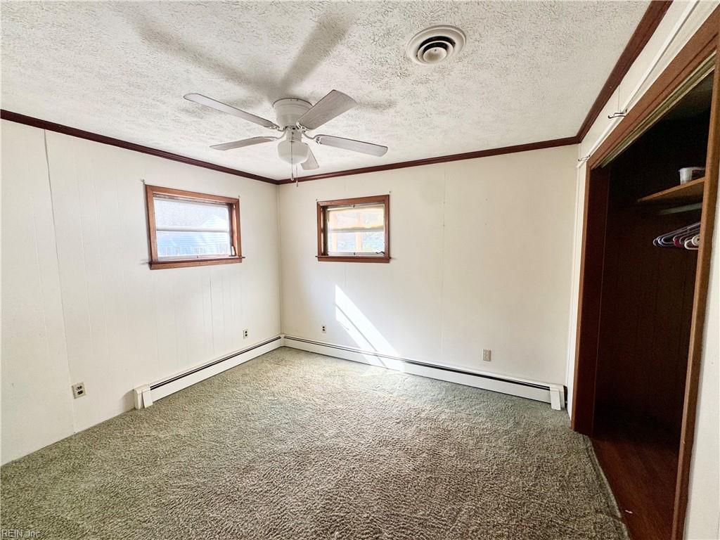 15 Sunset Road Newport News VA 23606
