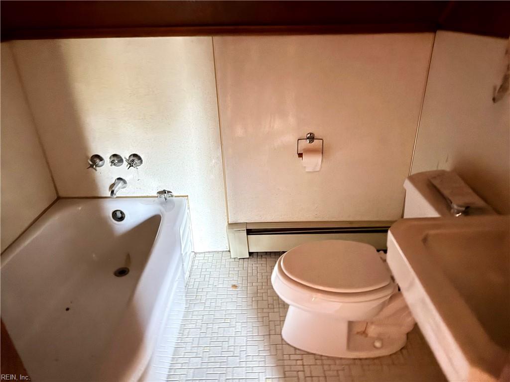 15 Sunset Road Newport News VA 23606