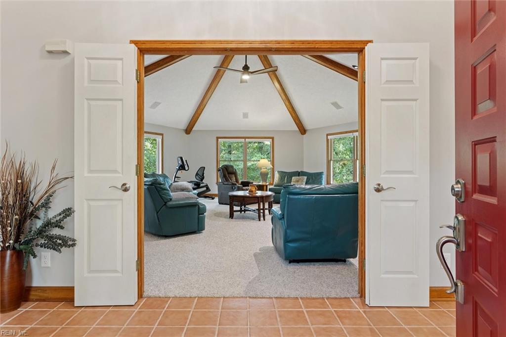 8038 Boxwood Lane Gloucester VA 23061