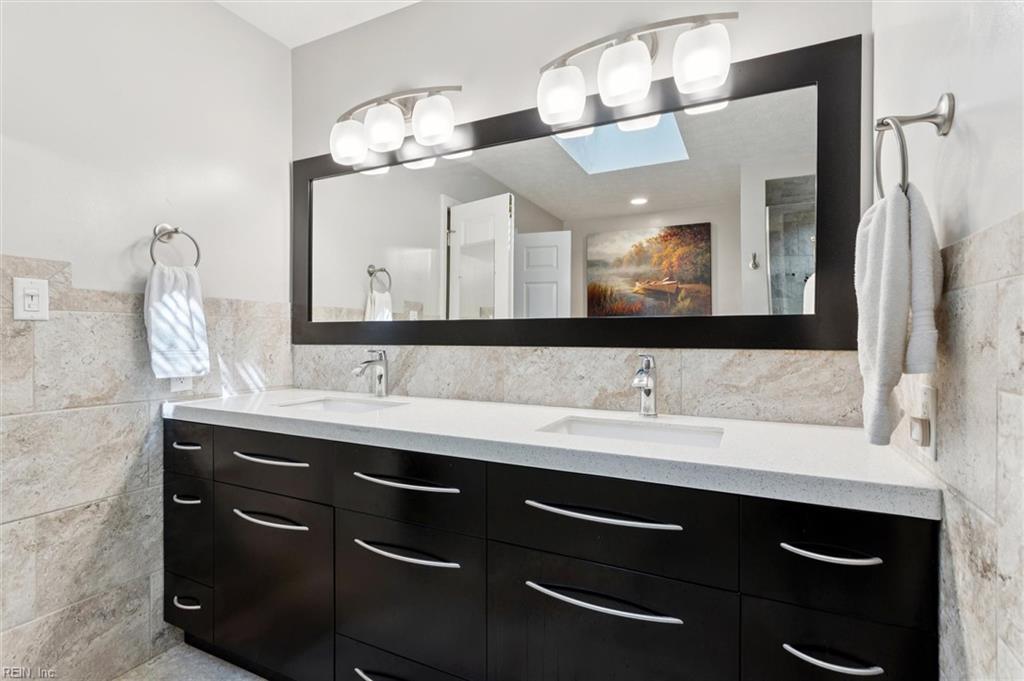 8038 Boxwood Lane Gloucester VA 23061