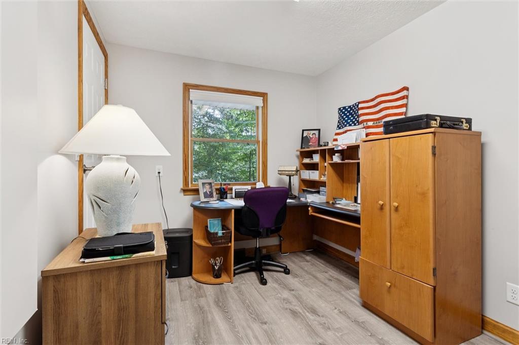 8038 Boxwood Lane Gloucester VA 23061