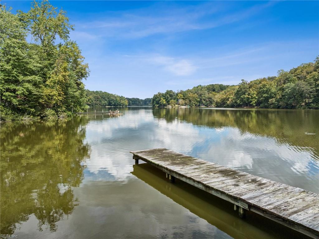 8038 Boxwood Lane Gloucester VA 23061