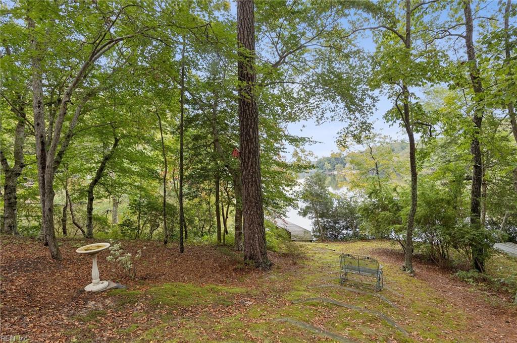 8038 Boxwood Lane Gloucester VA 23061