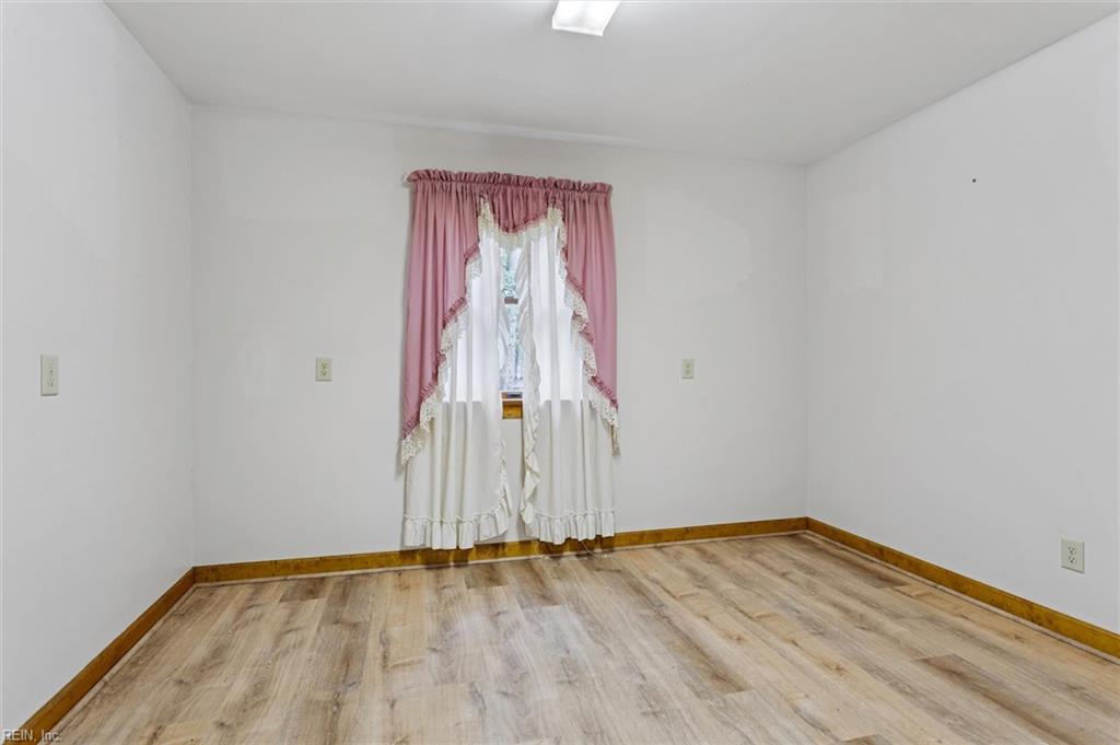 8038 Boxwood Lane Gloucester VA 23061