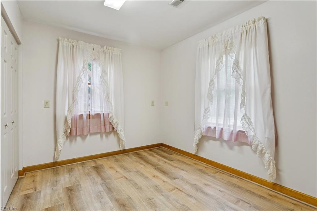 8038 Boxwood Lane Gloucester VA 23061