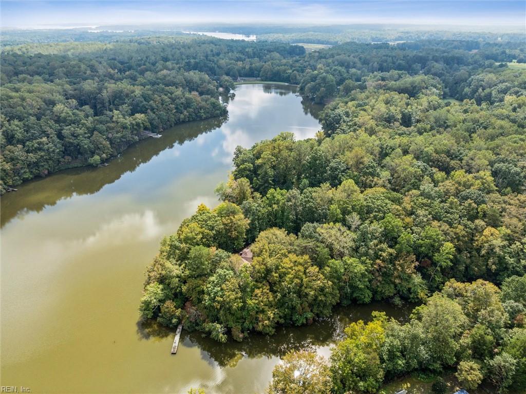 8038 Boxwood Lane Gloucester VA 23061