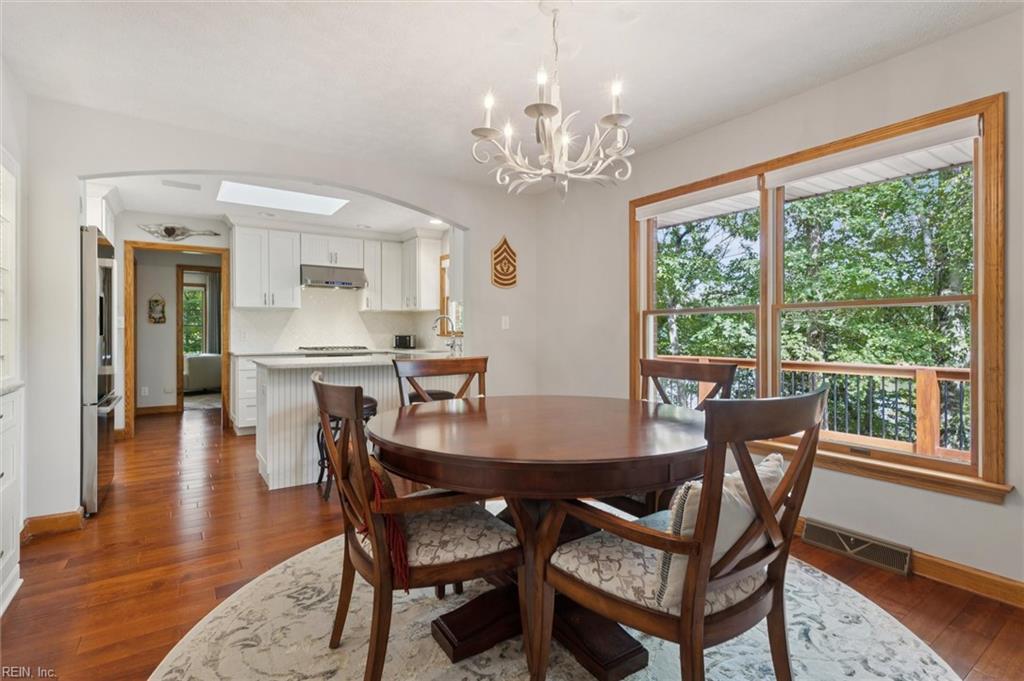 8038 Boxwood Lane Gloucester VA 23061