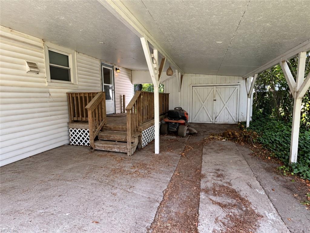 33 Davis Avenue Newport News VA 23601