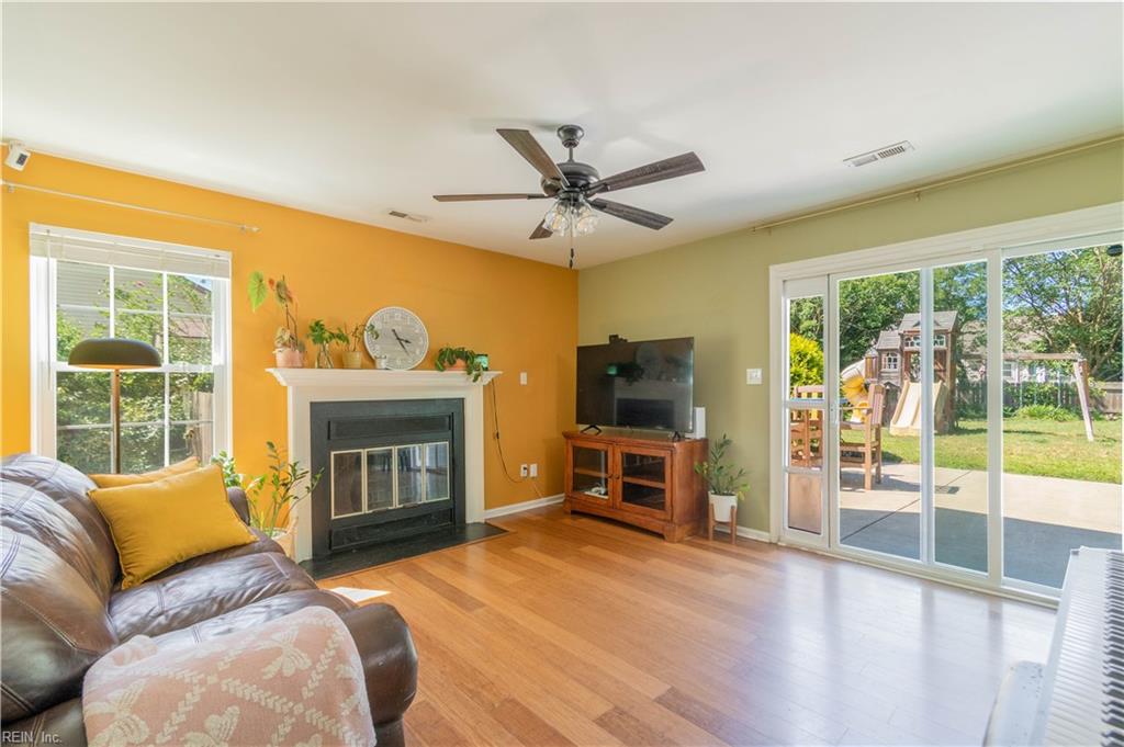 105 Kyle Circle Yorktown VA 23693