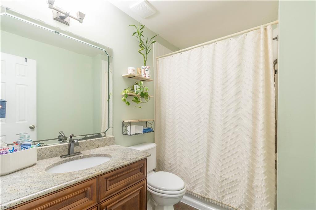 105 Kyle Circle Yorktown VA 23693
