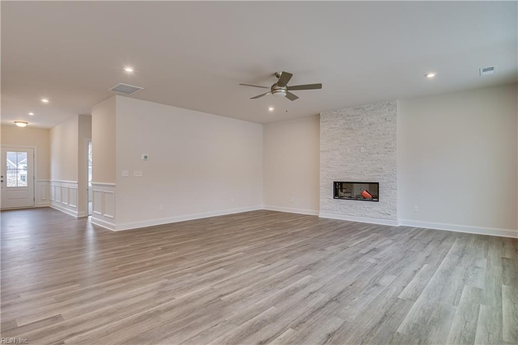 205 Orion Court Yorktown VA 23693