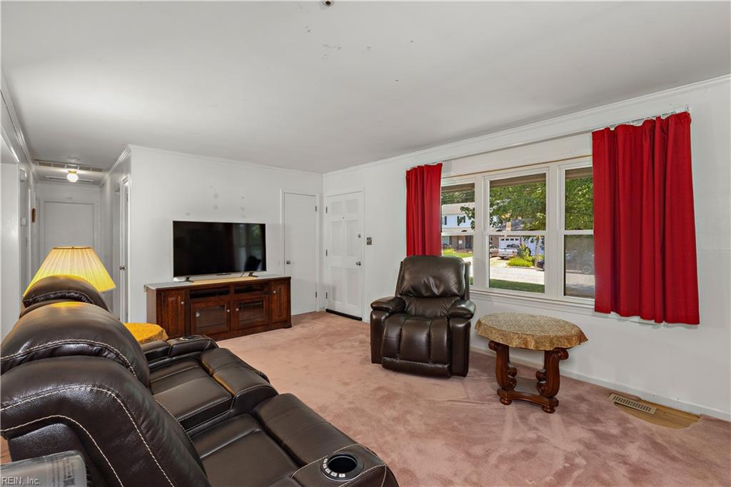 855 Wilmont Lane Newport News VA 23608