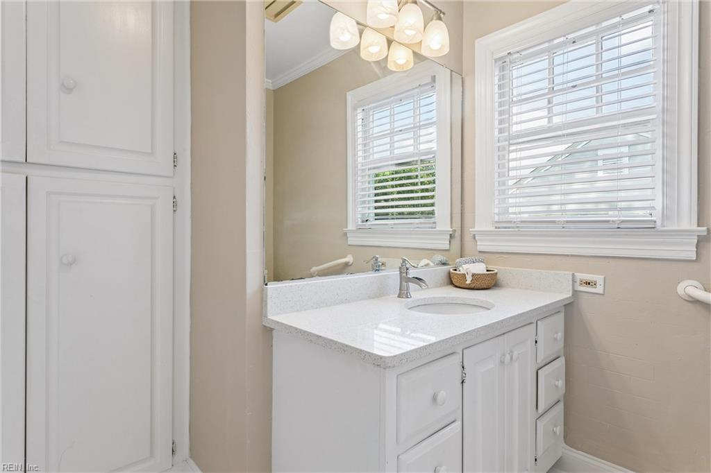 40 Westover Road Newport News VA 23601