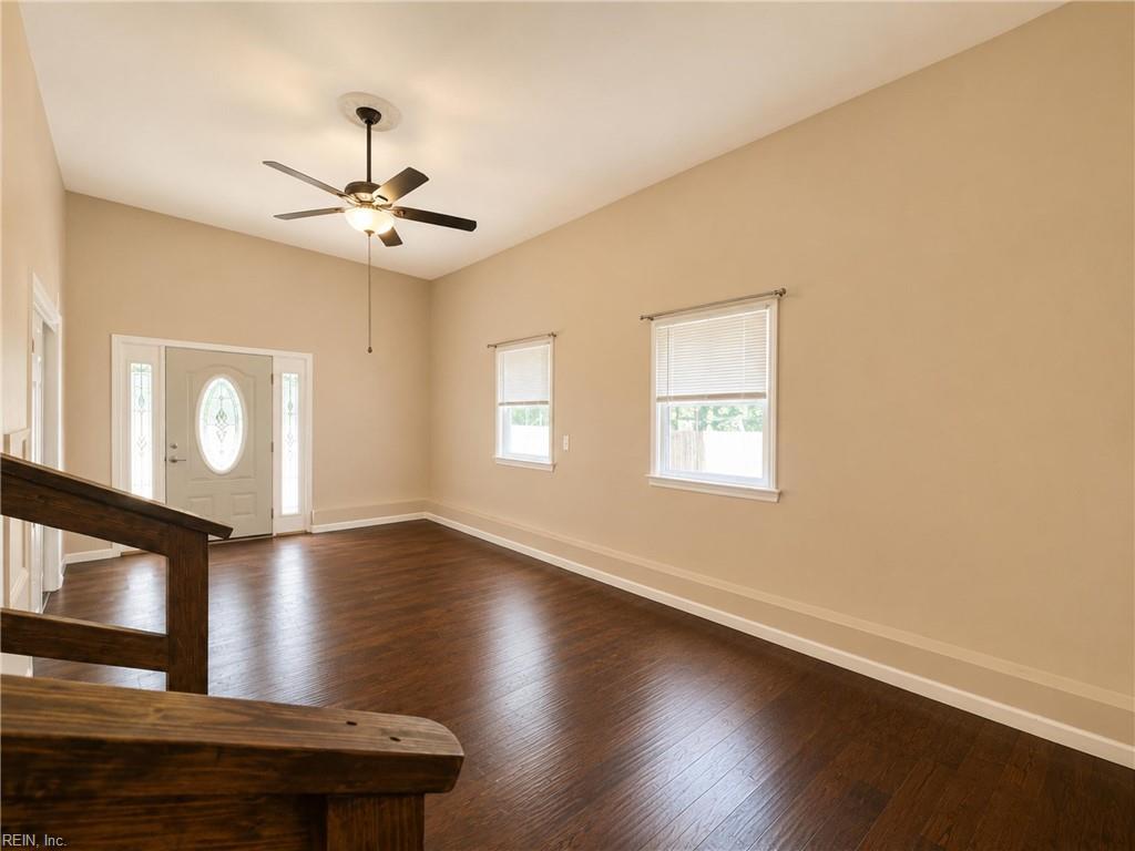 8253 Manor Drive Gloucester VA 23061