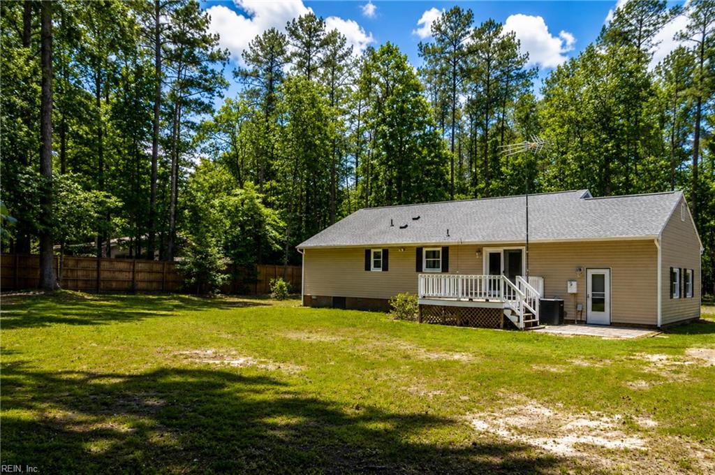 8253 Manor Drive Gloucester VA 23061