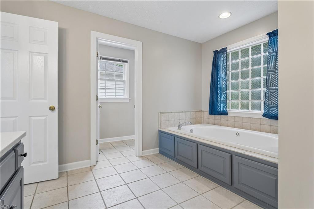 310 Blevins Run Yorktown VA 23693