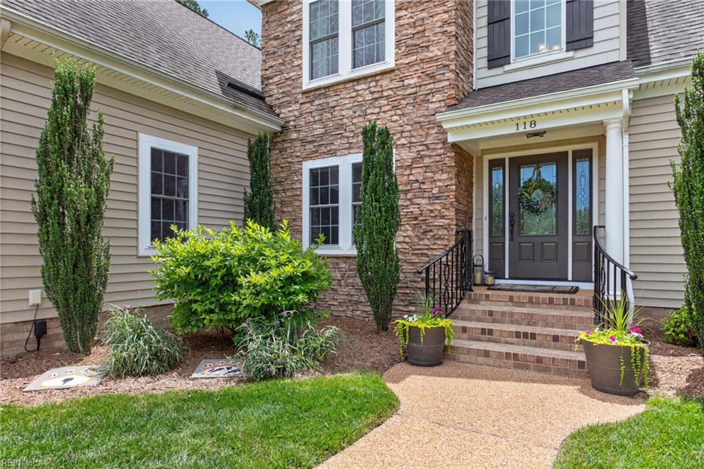 118 Collington Run Yorktown VA 23693