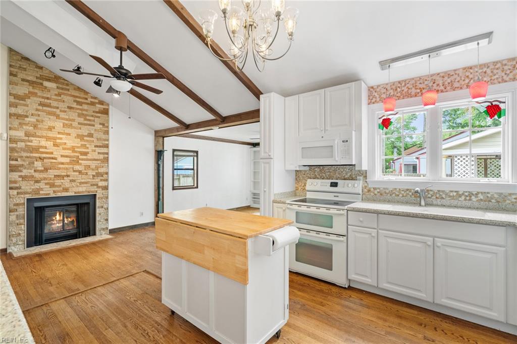 318 Hearthstone Way Newport News VA 23608