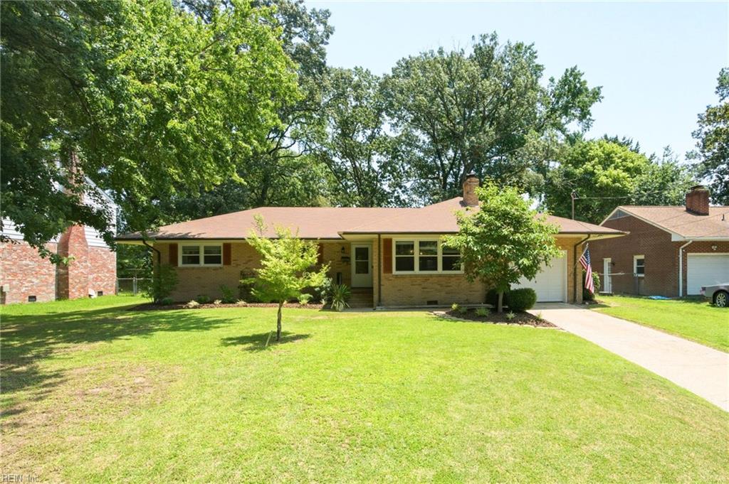 7 Indian Springs Drive Newport News VA 23606