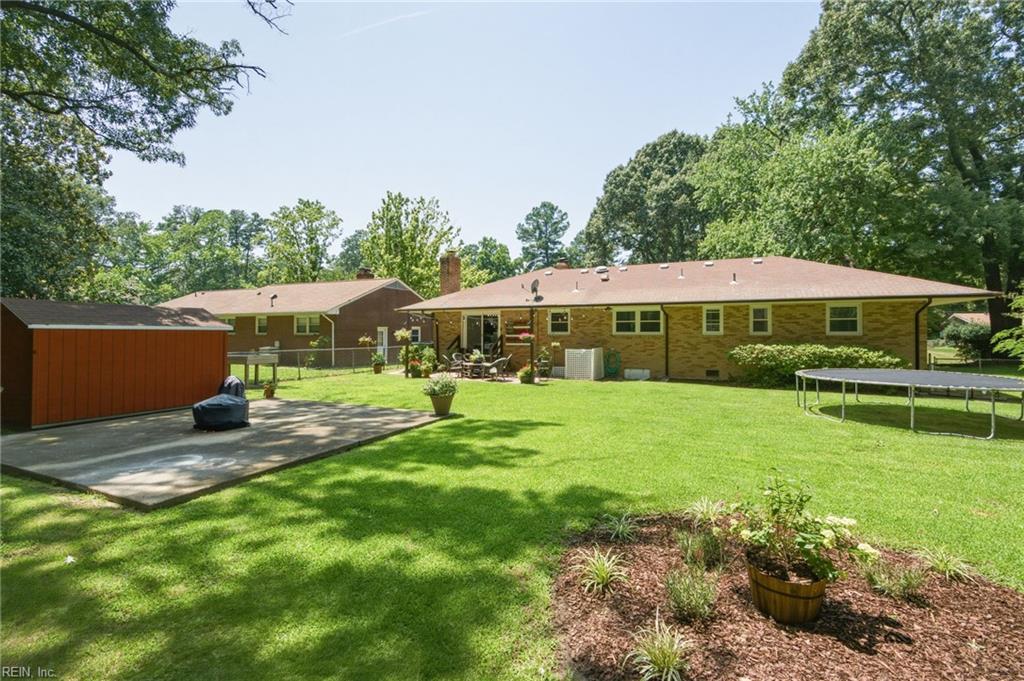 7 Indian Springs Drive Newport News VA 23606
