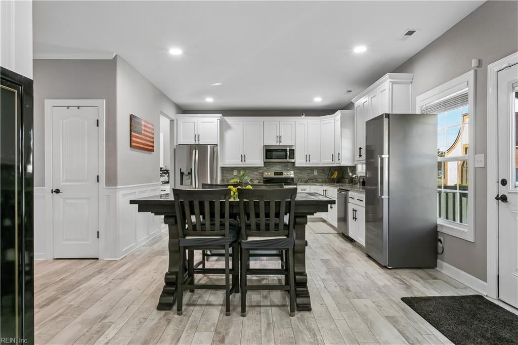 367 Poplar Avenue Newport News VA 23607
