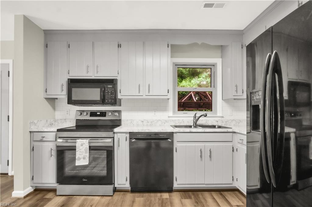 211 Stony Ridge Court Newport News VA 23608