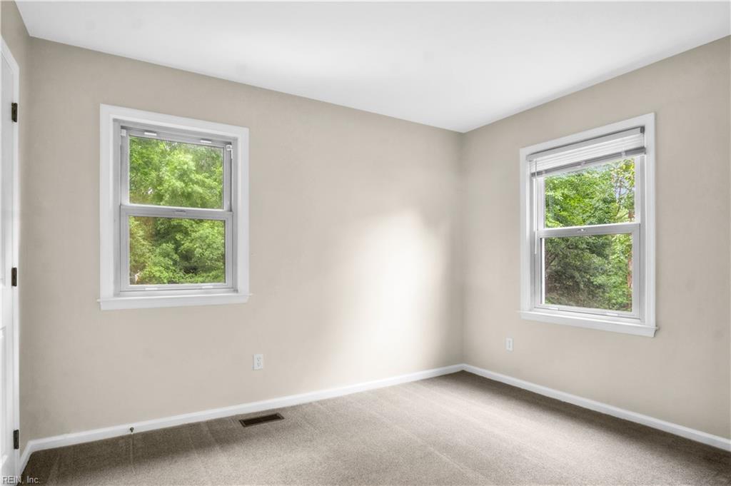 211 Stony Ridge Court Newport News VA 23608