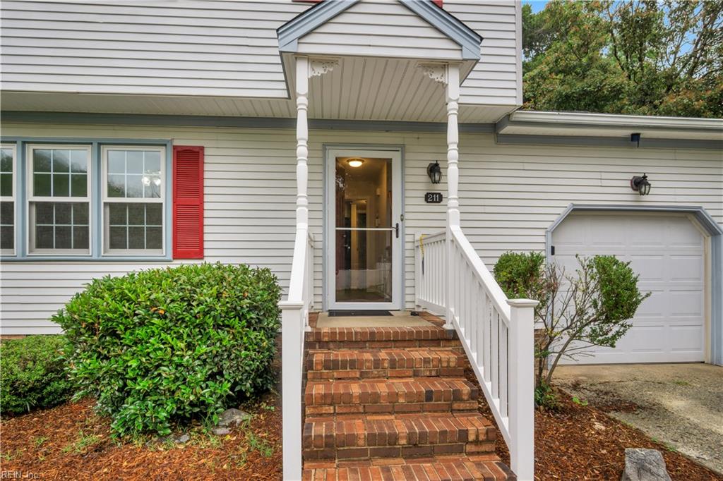 211 Stony Ridge Court Newport News VA 23608