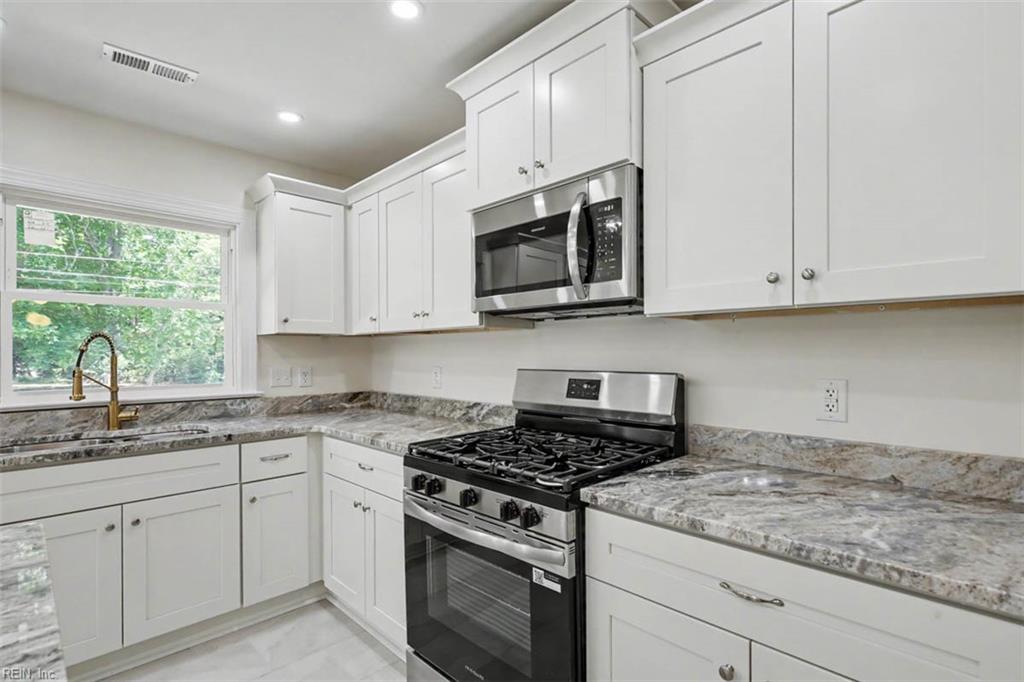 110 Artillery Road Yorktown VA 23692