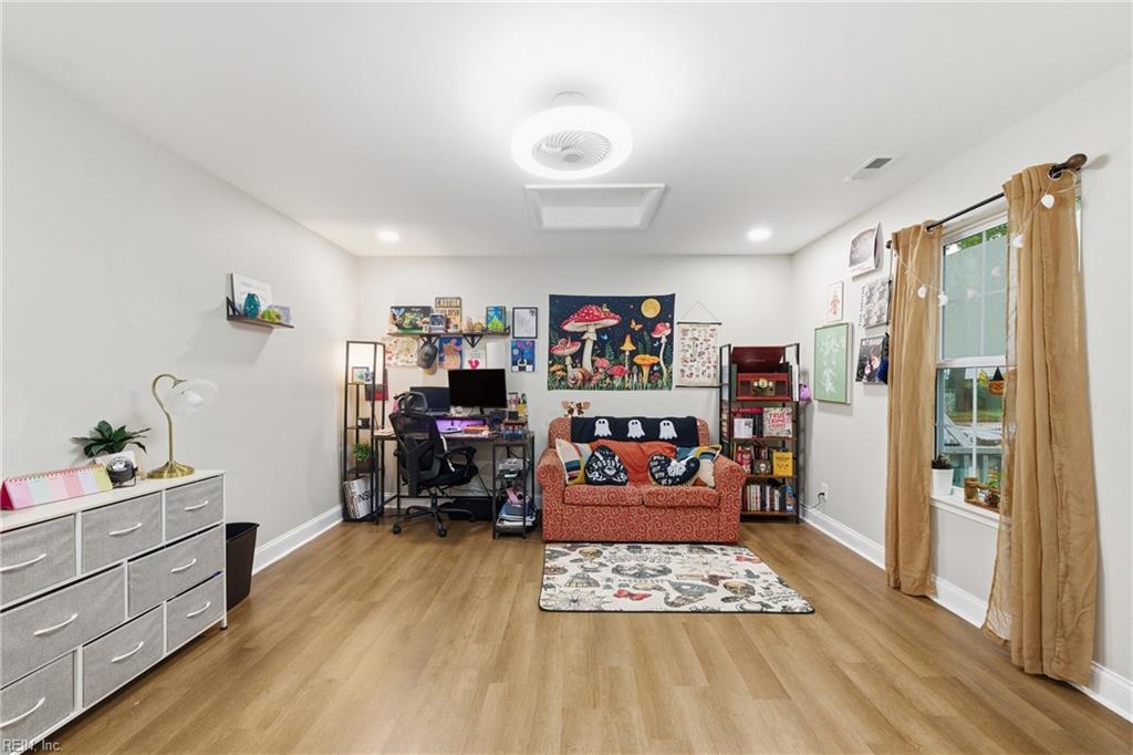 26 Woodhaven Road Newport News VA 23608