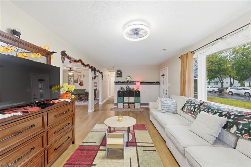 26 Woodhaven Road Newport News VA 23608