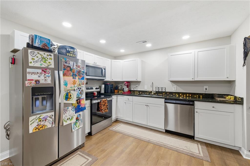 26 Woodhaven Road Newport News VA 23608