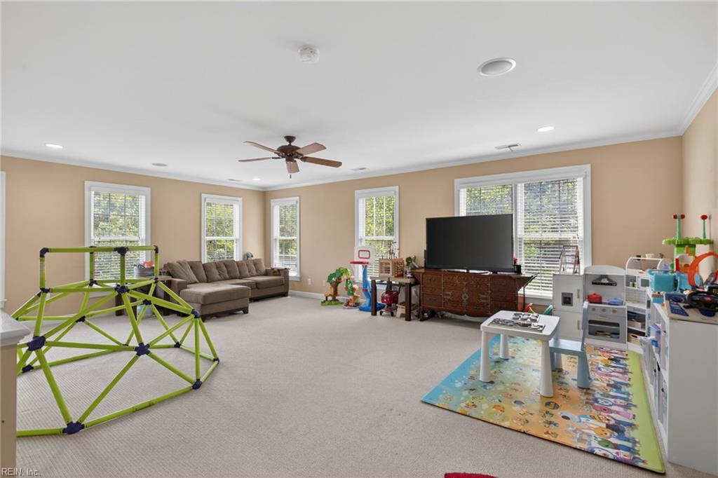 281 T.s. Eliot Street Newport News VA 23606