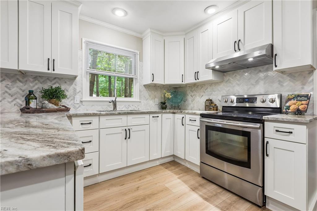 100 Accomac Turning Yorktown VA 23693