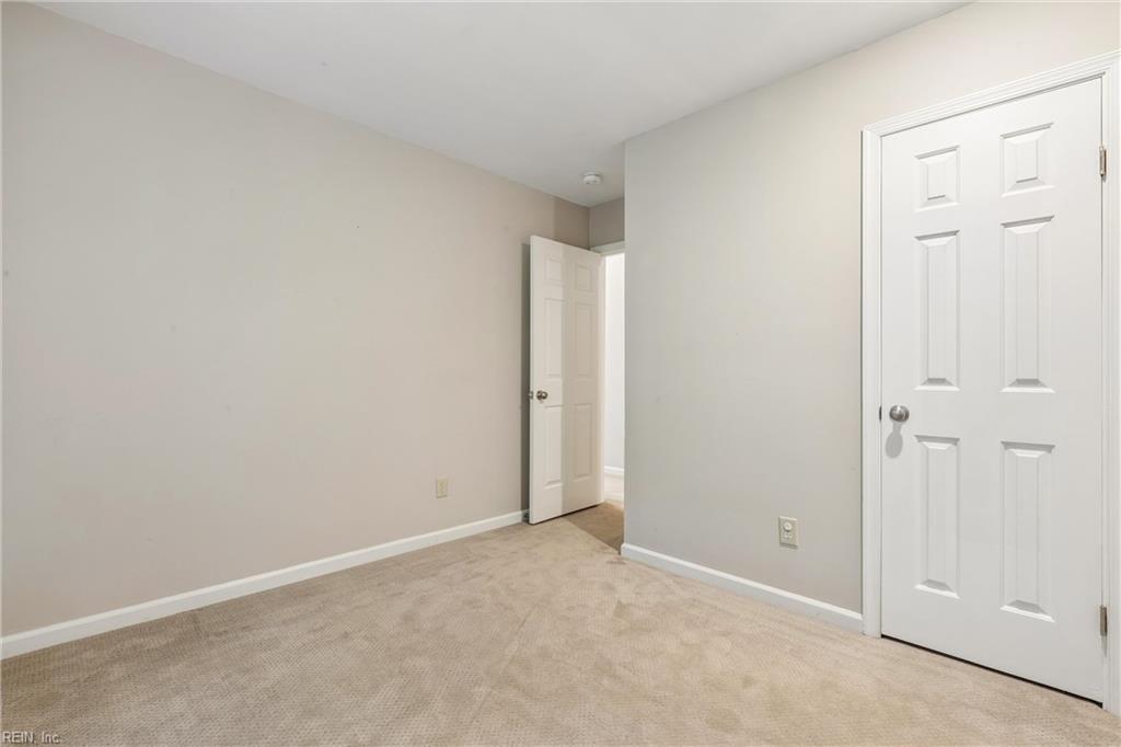 100 Accomac Turning Yorktown VA 23693
