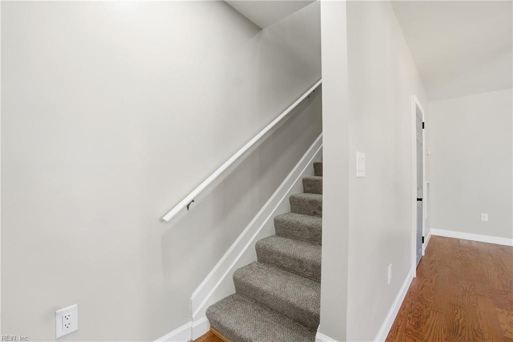 76 Mulberry Avenue Newport News VA 23607