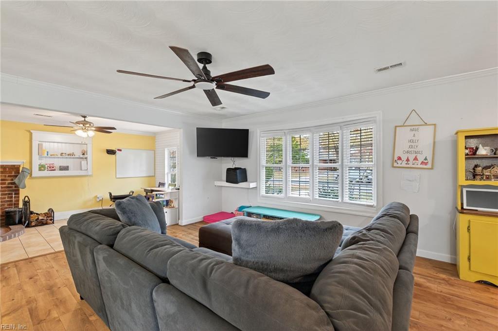 517 Catalpa Drive Newport News VA 23601