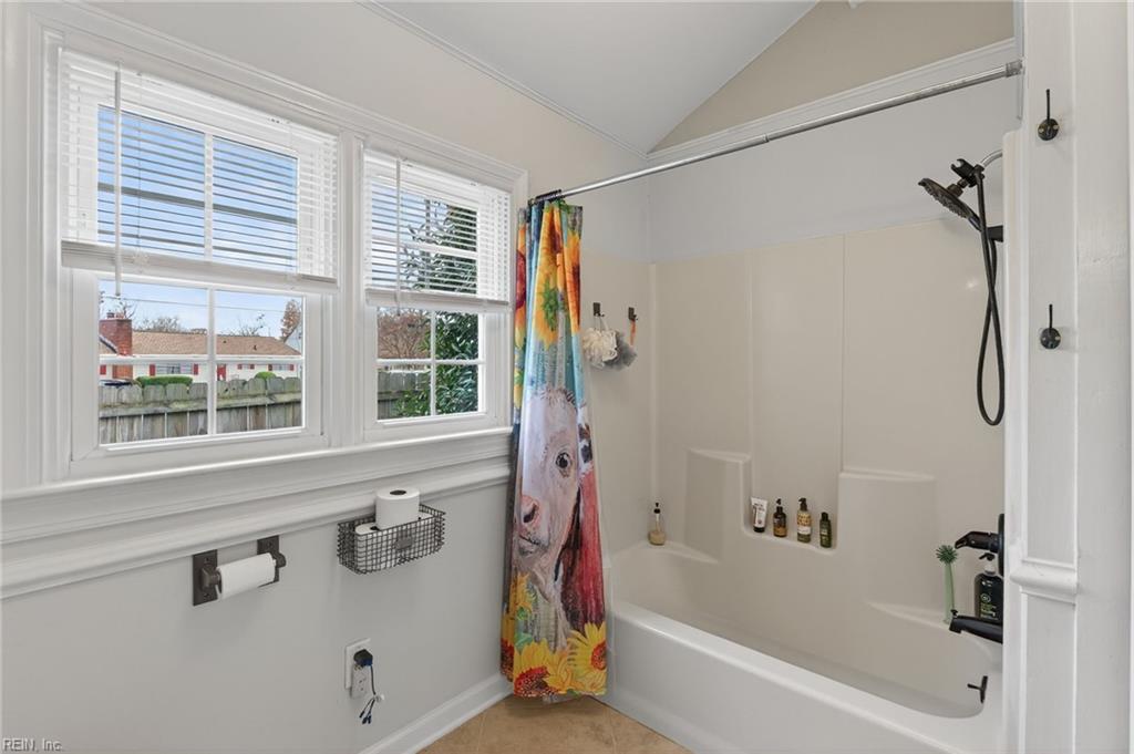 517 Catalpa Drive Newport News VA 23601