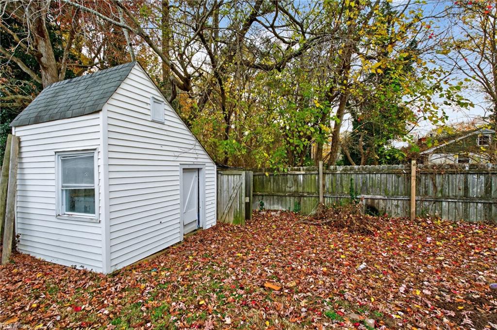 517 Catalpa Drive Newport News VA 23601