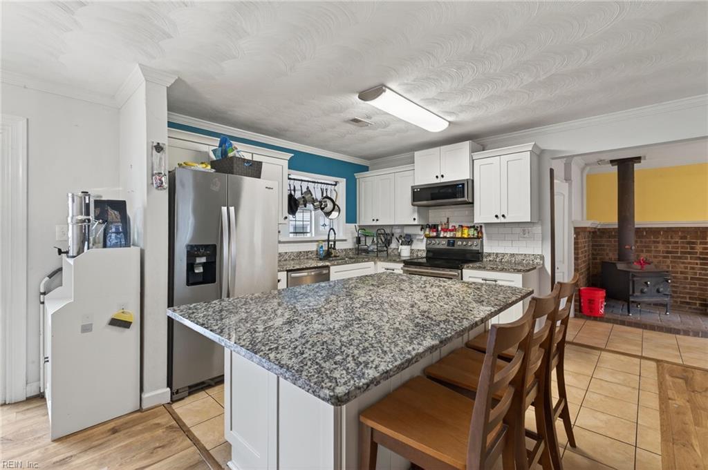 517 Catalpa Drive Newport News VA 23601