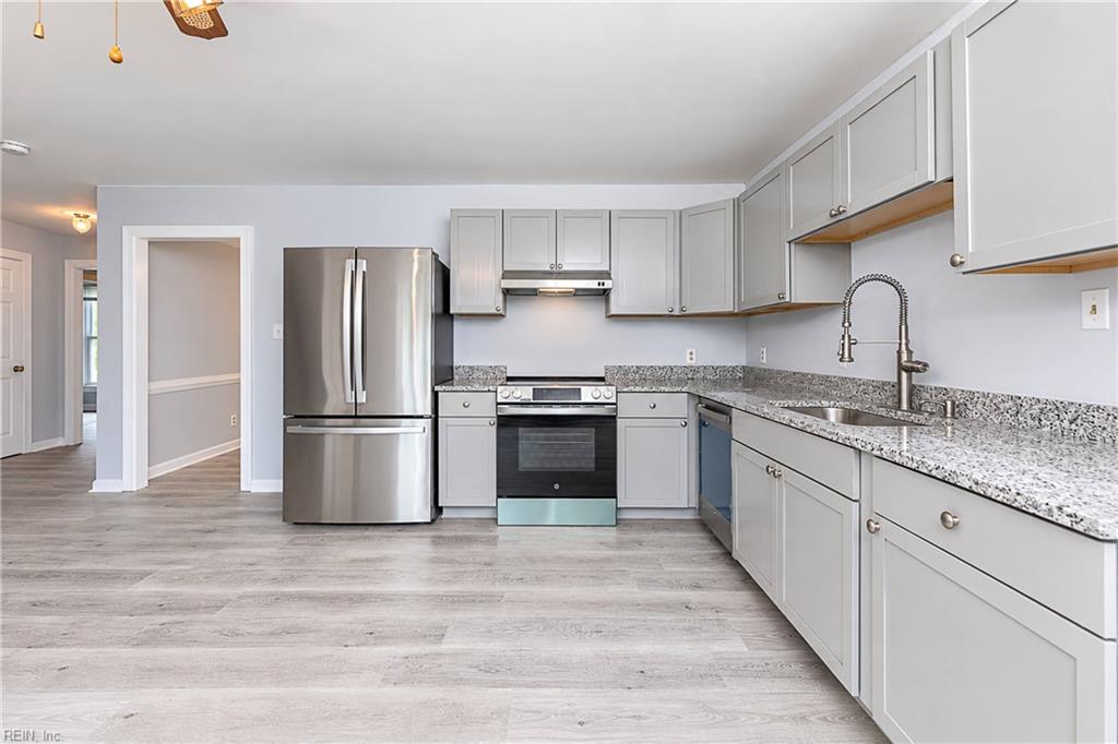 212 Crescent Drive Williamsburg VA 23188