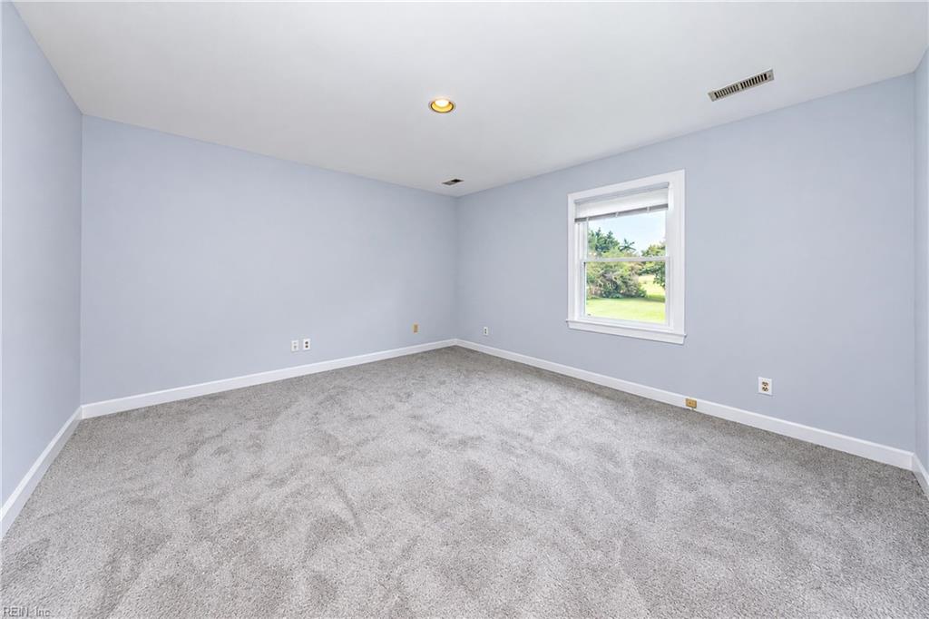 212 Crescent Drive Williamsburg VA 23188