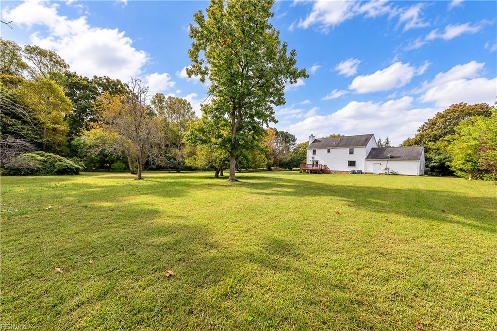 212 Crescent Drive Williamsburg VA 23188