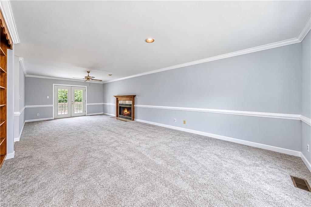 212 Crescent Drive Williamsburg VA 23188