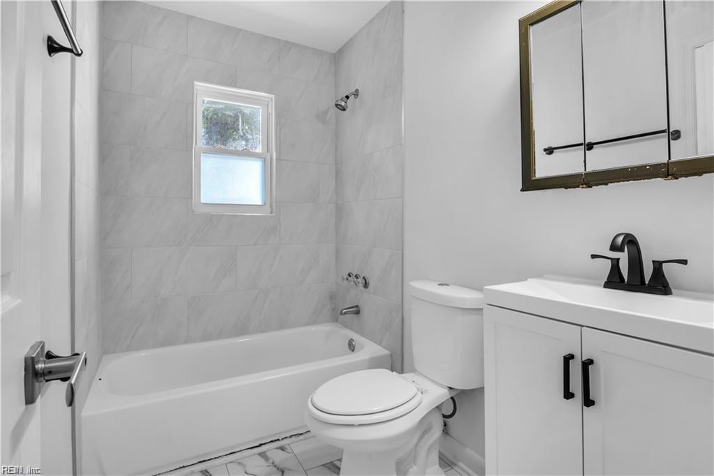 11 Alpine Street Newport News VA 23606