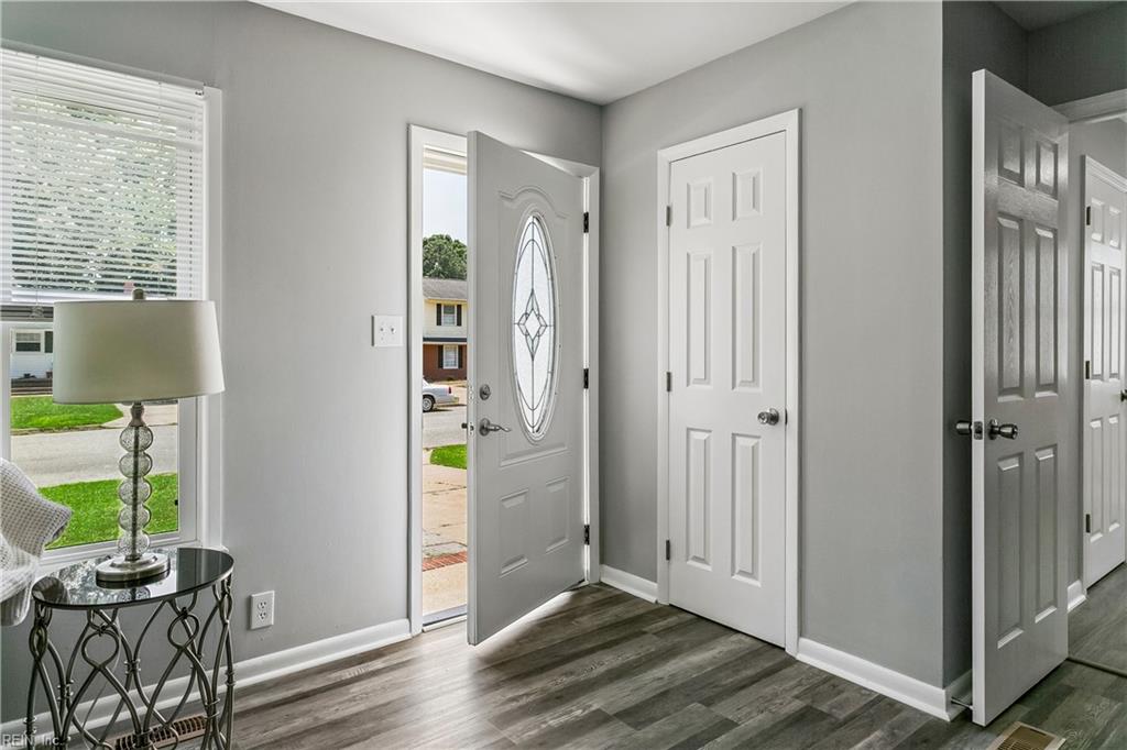 263 Exeter Road Newport News VA 23602