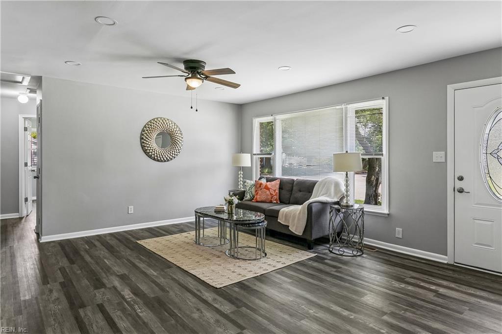 263 Exeter Road Newport News VA 23602