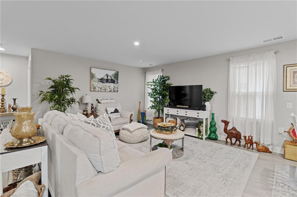 6887 Healy Avenue Gloucester VA 23061