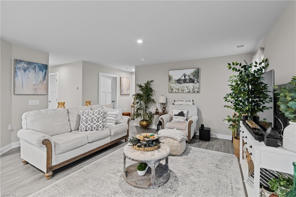 6887 Healy Avenue Gloucester VA 23061