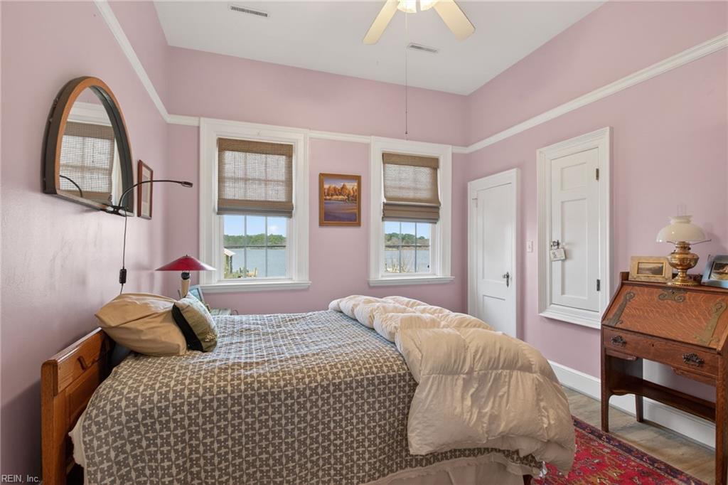 1809 Calthrop Neck Road Yorktown VA 23693